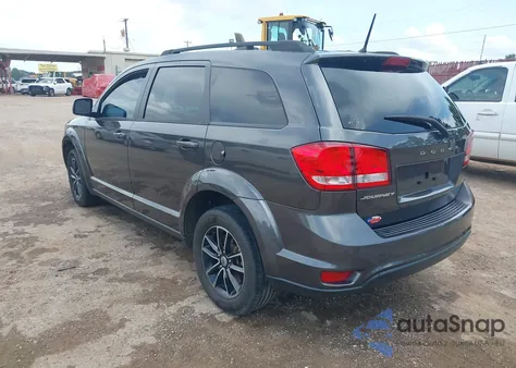 2019 Dodge Journey Se from USA, damaged, VIN 3C4PDCBBXKT737893